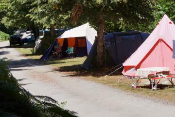 Emplacement pour tente, caravane et camping-car 90 à 110m²